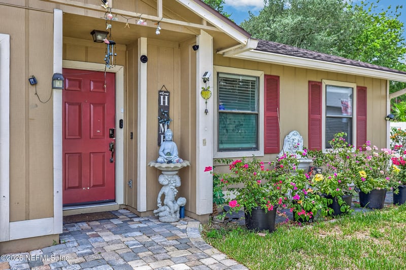 8005 Fleur De Lis Dr, Jacksonville, FL 32277