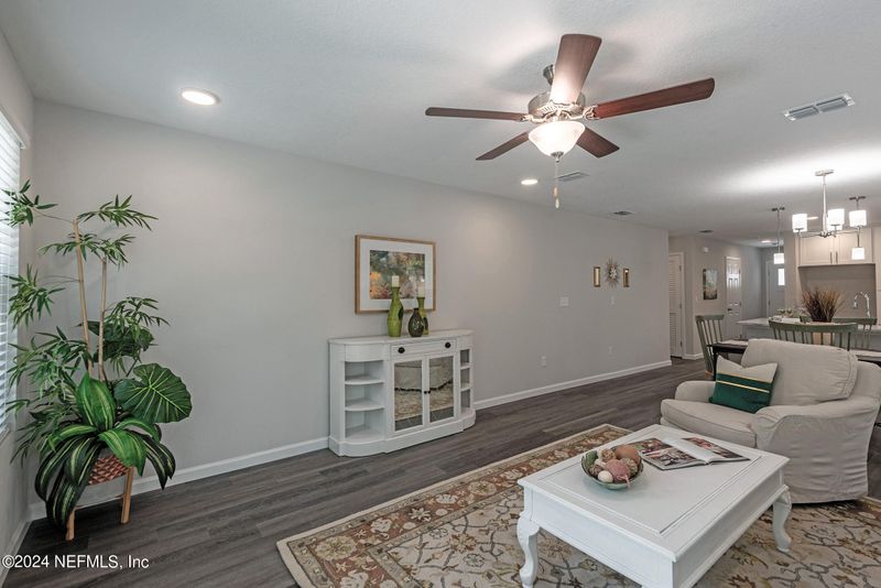 8011 Cannon St, Jacksonville, FL 32220