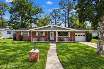 8015 Mendoza Dr, Jacksonville, FL 32217