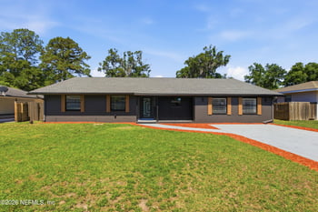 802 Antigua Rd, Jacksonville, FL 32216