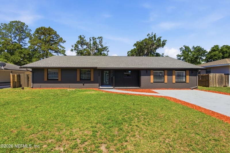 802 Antigua Rd, Jacksonville, FL 32216