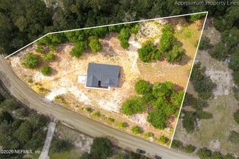 8021 Yellow Pine Cir, Glen St Mary, FL 32040