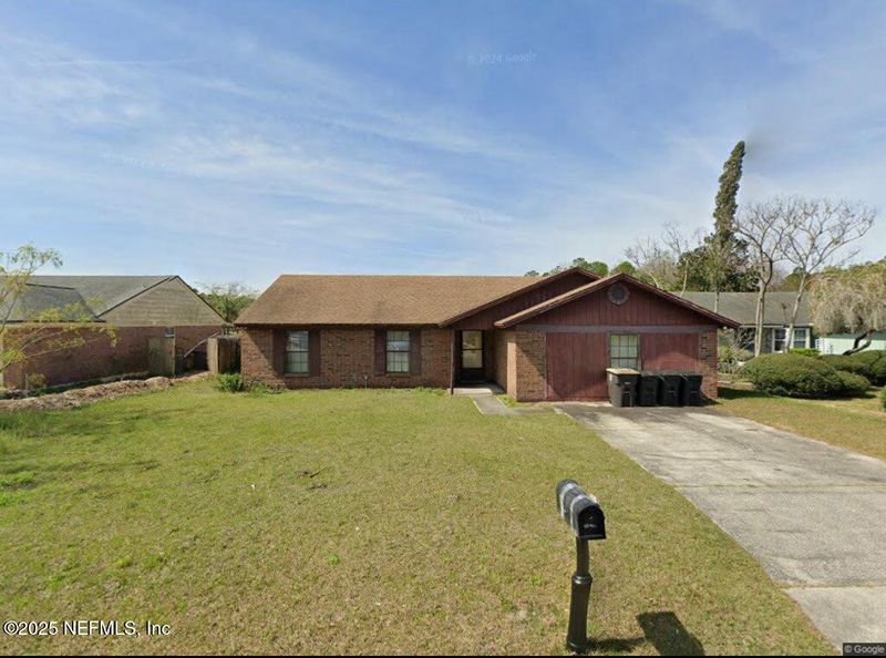 8036 Corky Ct, Jacksonville, FL 32244