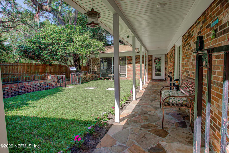 8042 County Line Rd, Melrose, FL 32666