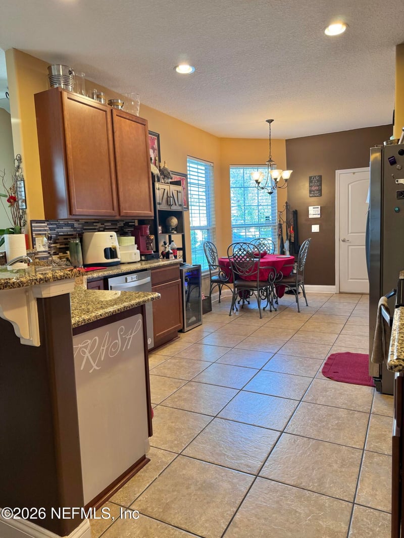 805 Glendale Ln, Orange Park, FL 32065