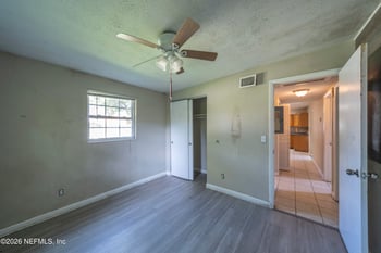 8054 Paschal St, Jacksonville, FL 32220