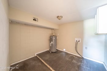 8054 Paschal St, Jacksonville, FL 32220