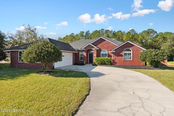 806 Wellhouse Dr, Jacksonville, FL 32220