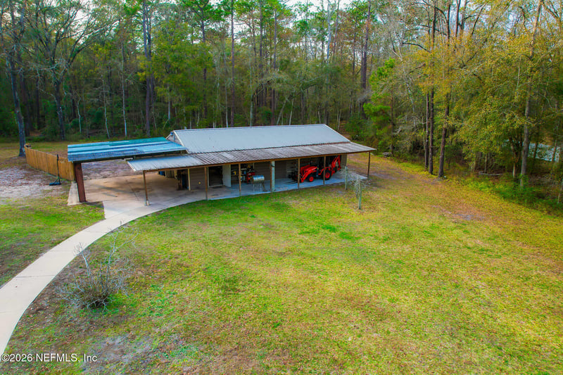 8063 Sycamore Ln W, Jacksonville, FL 32219