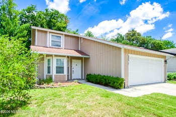 8065 Le Havre Dr N, Jacksonville, FL 32277