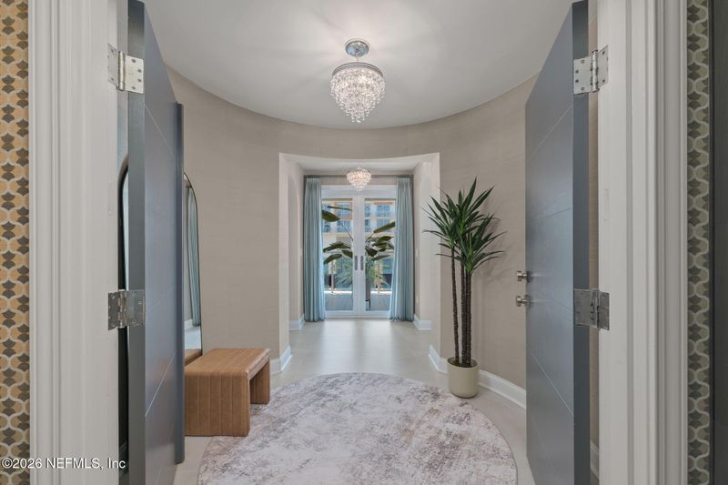 807 1st St N #402, Jacksonville Beach, FL 32250