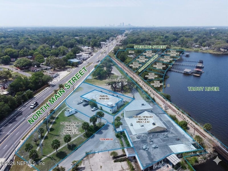 8074 N Main St, Jacksonville, FL 32208