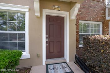 8077 Summerside Cir, Jacksonville, FL 32256