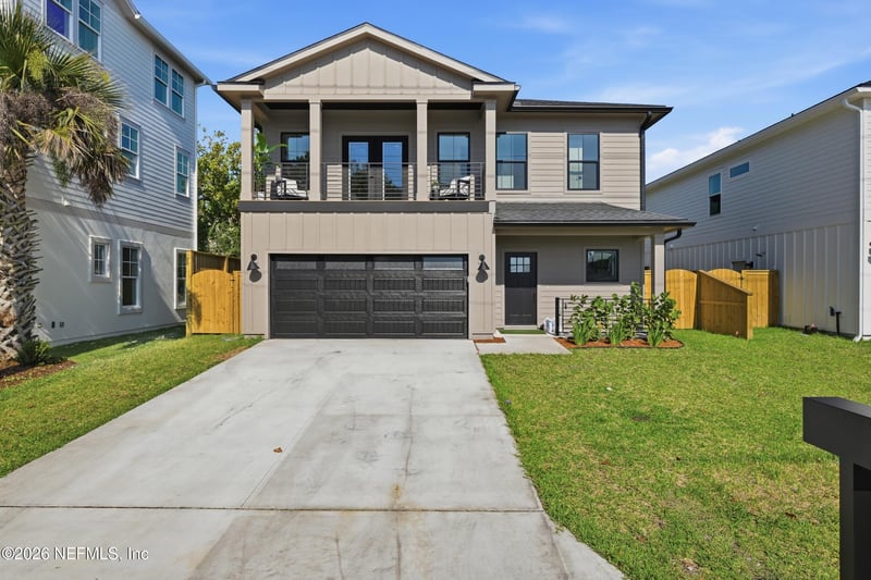 808 4th St S, Jacksonville Beach, FL 32250