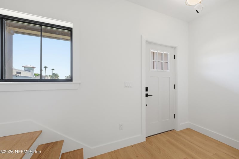808 4th St S, Jacksonville Beach, FL 32250