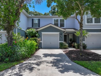 808 Black Cherry Dr S, St Johns, FL 32259