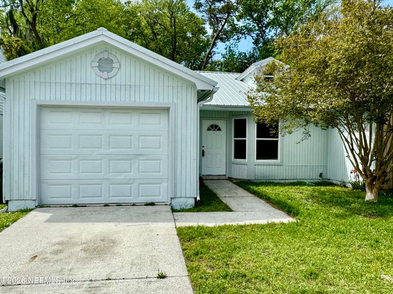 8080 Virgo St, Jacksonville, FL 32216