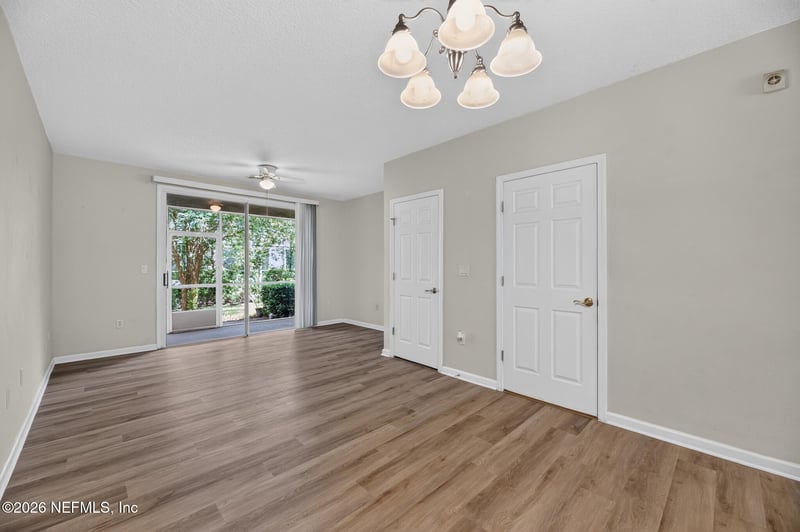 8099 Summer Cove Ct, Jacksonville, FL 32256