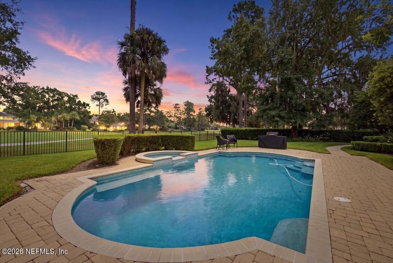 8106 Seven Mile Dr, Ponte Vedra Beach, FL 32082