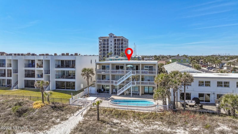 811 1st St #10, Jacksonville Beach, FL 32250