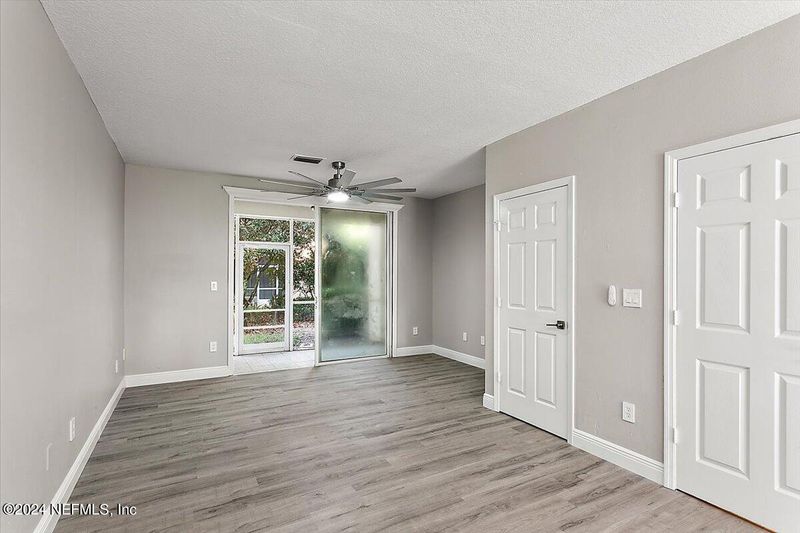 8111 Summerside Cir, Jacksonville, FL 32256