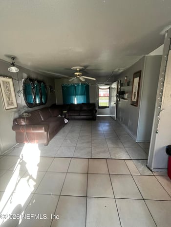 813 Hymon Cir, Bunnell, FL 32110