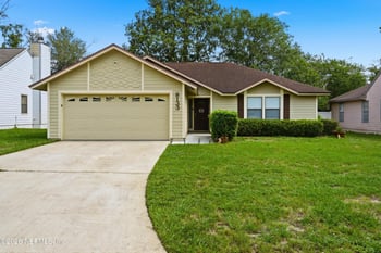 8133 Morristown Trl, Jacksonville, FL 32244