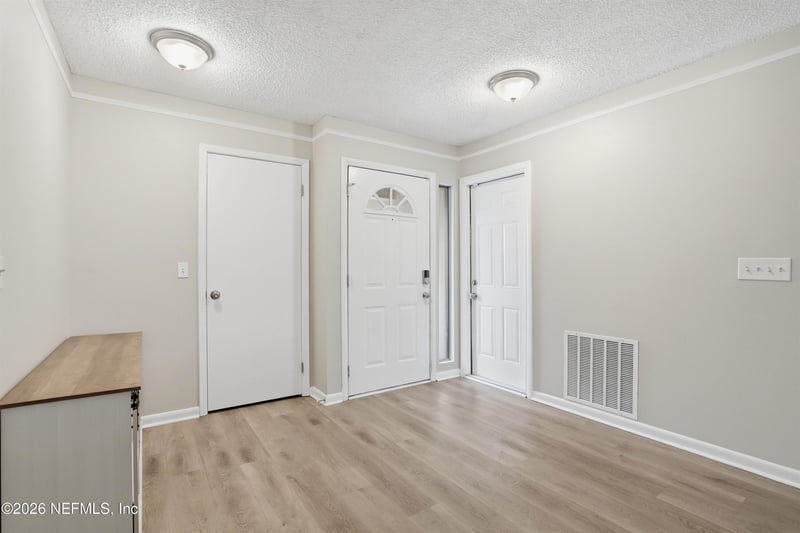 8133 Morristown Trl, Jacksonville, FL 32244