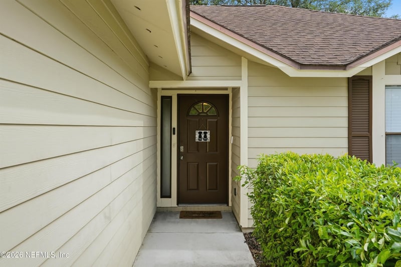 8133 Morristown Trl, Jacksonville, FL 32244