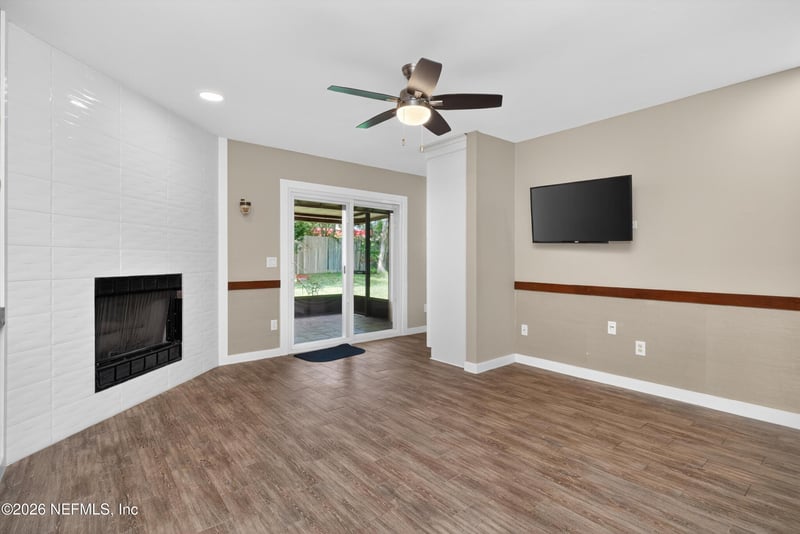 8137 Village Gate Ct, Jacksonville, FL 32217