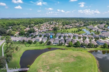8148 Meadow Walk Ln, Jacksonville, FL 32256