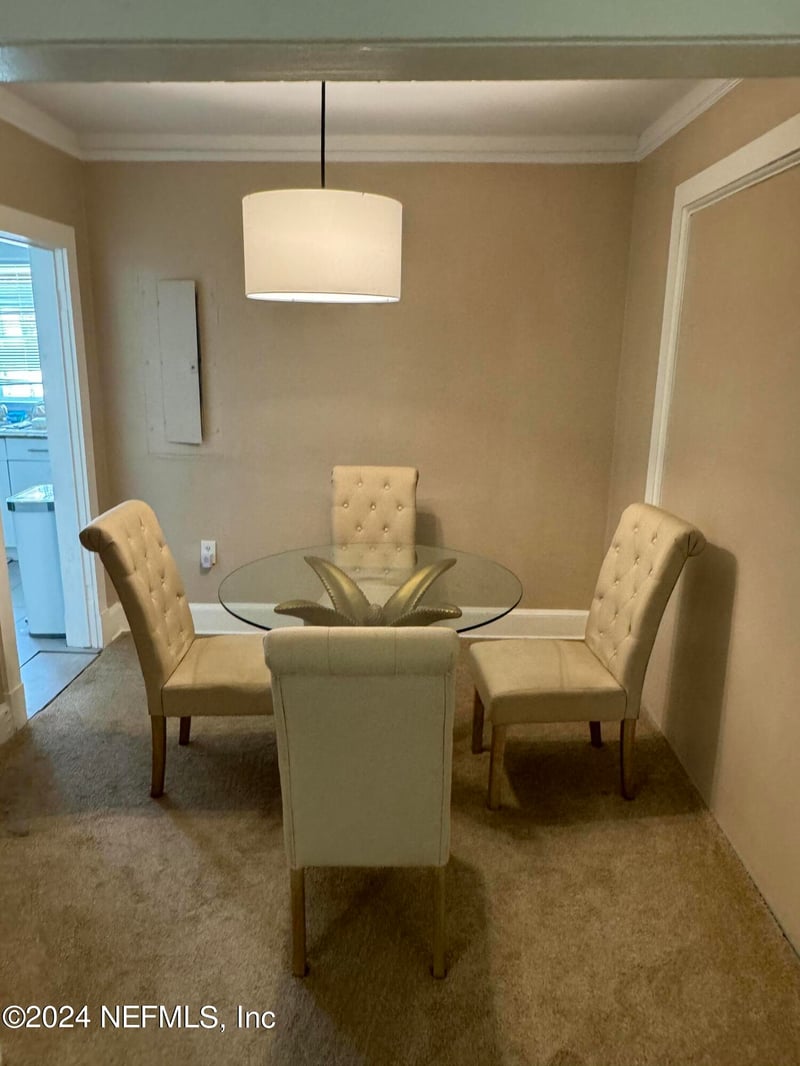 815 3rd St N, Jacksonville Beach, FL 32250