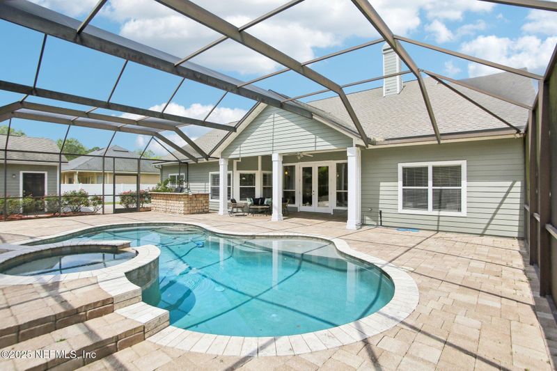 8152 Sierra Oaks Blvd, Jacksonville, FL 32219