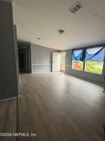 8158 Vining St, Jacksonville, FL 32210