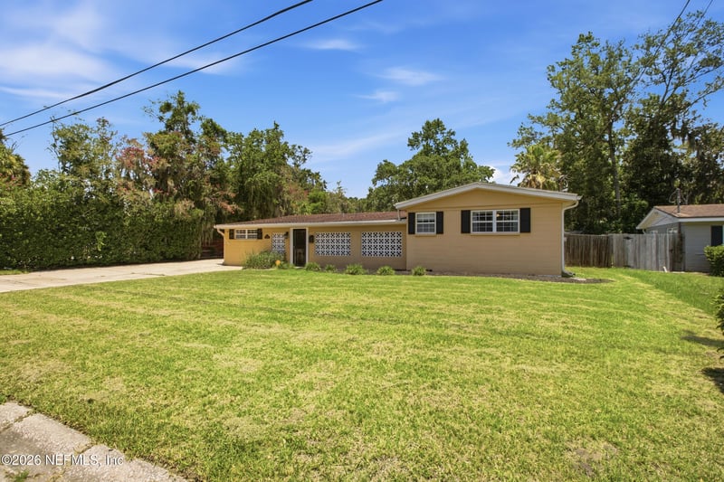 8159 Ladoga Ave, Jacksonville, FL 32217