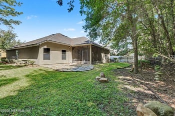 816 Reflection Cove Rd E, Jacksonville, FL 32218