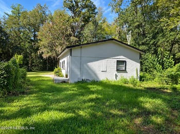 8161 Thrasher Ave, Jacksonville, FL 32219