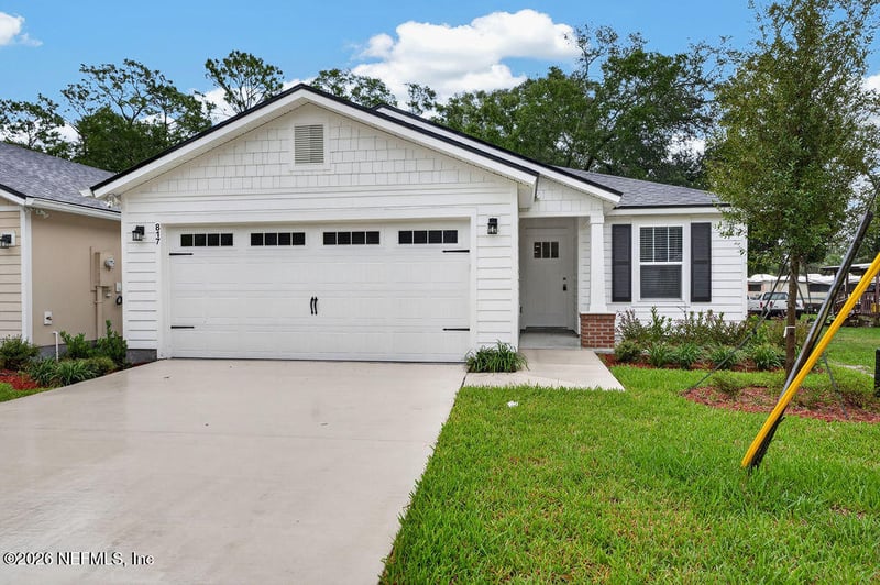 817 Jackson Rd, Jacksonville, FL 32225