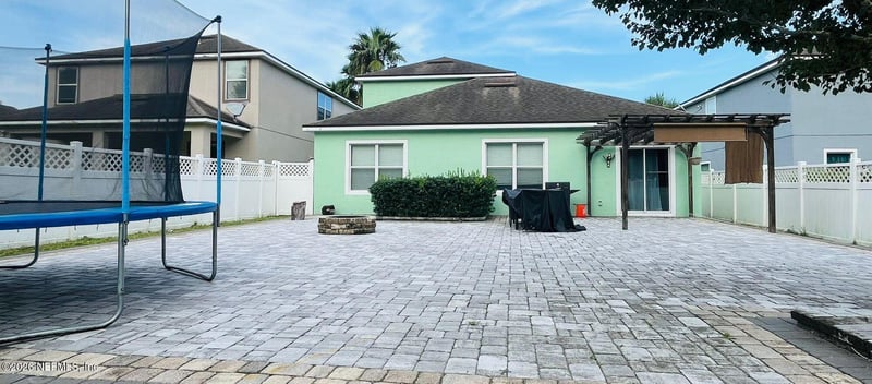 817 Sunny Stroll Dr, Middleburg, FL 32068