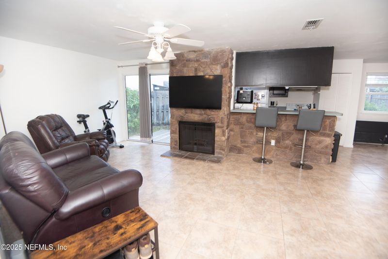 8178 Libra Ct, Jacksonville, FL 32216