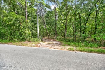 8189 Melrose Rd, Melrose, FL 32666