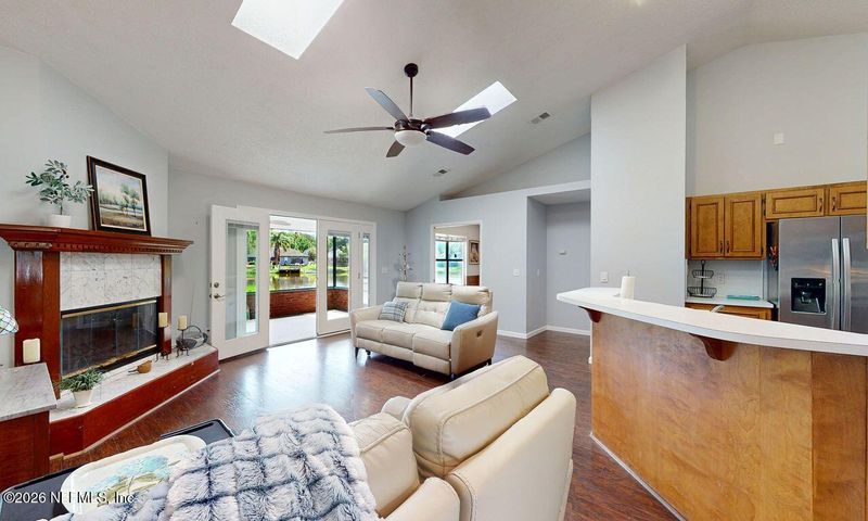 819 Wicklow Ct, Orange Park, FL 32065