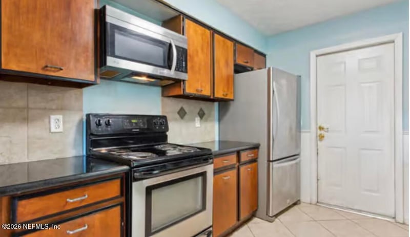 8204 Frost St S, Jacksonville, FL 32221