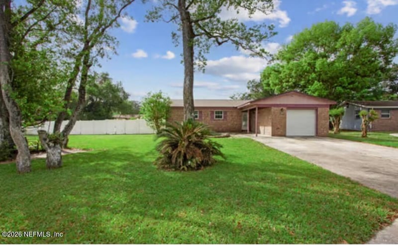 8204 Frost St S, Jacksonville, FL 32221