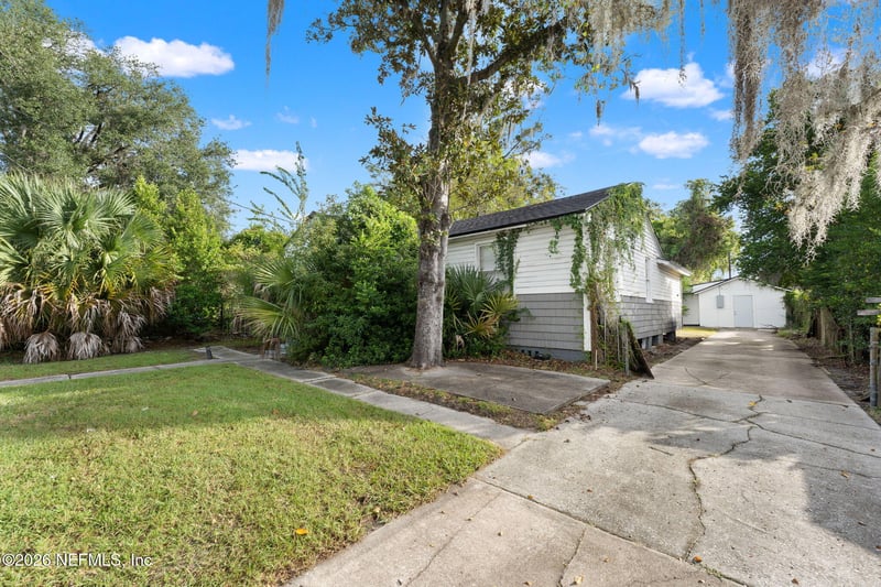 821 Bunker Hill Blvd, Jacksonville, FL 32208