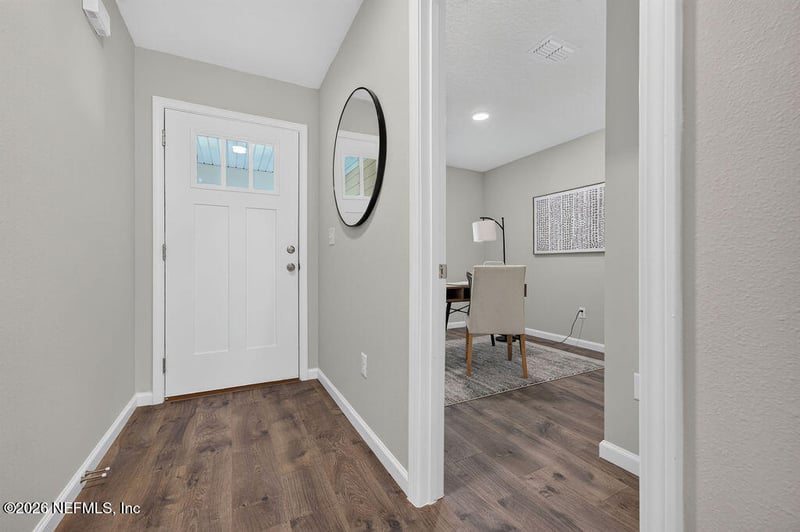 821 Jackson Rd, Jacksonville, FL 32225