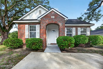 821 Oak Arbor Cir, Jacksonville, FL 32206