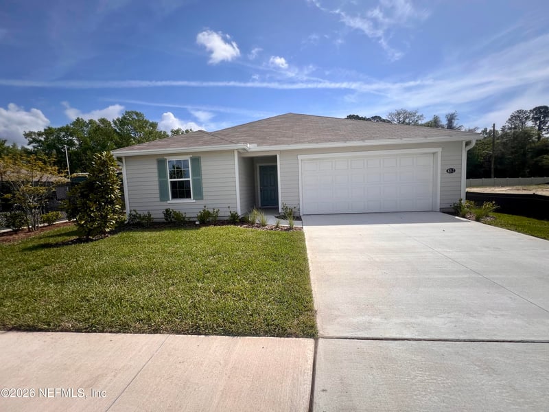 8212 Hawkes Meadow Dr, Jacksonville, FL 32219