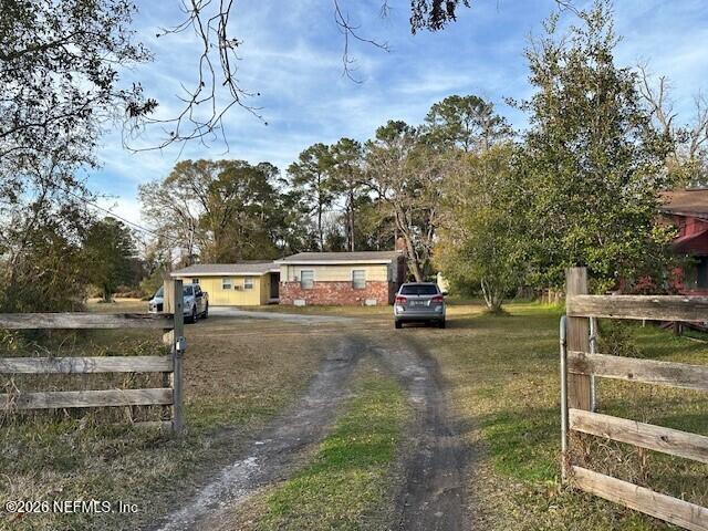 8215 Lenox Ave, Jacksonville, FL 32221