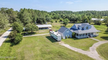 8219 Mud Lake Rd, Macclenny, FL 32063